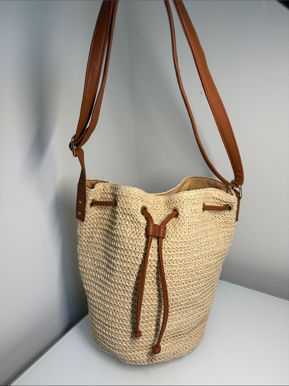 Montce Swim Ali Bucket Bag Cream Straw Brown Leather Boho Crossbody - Picture 9 of 10